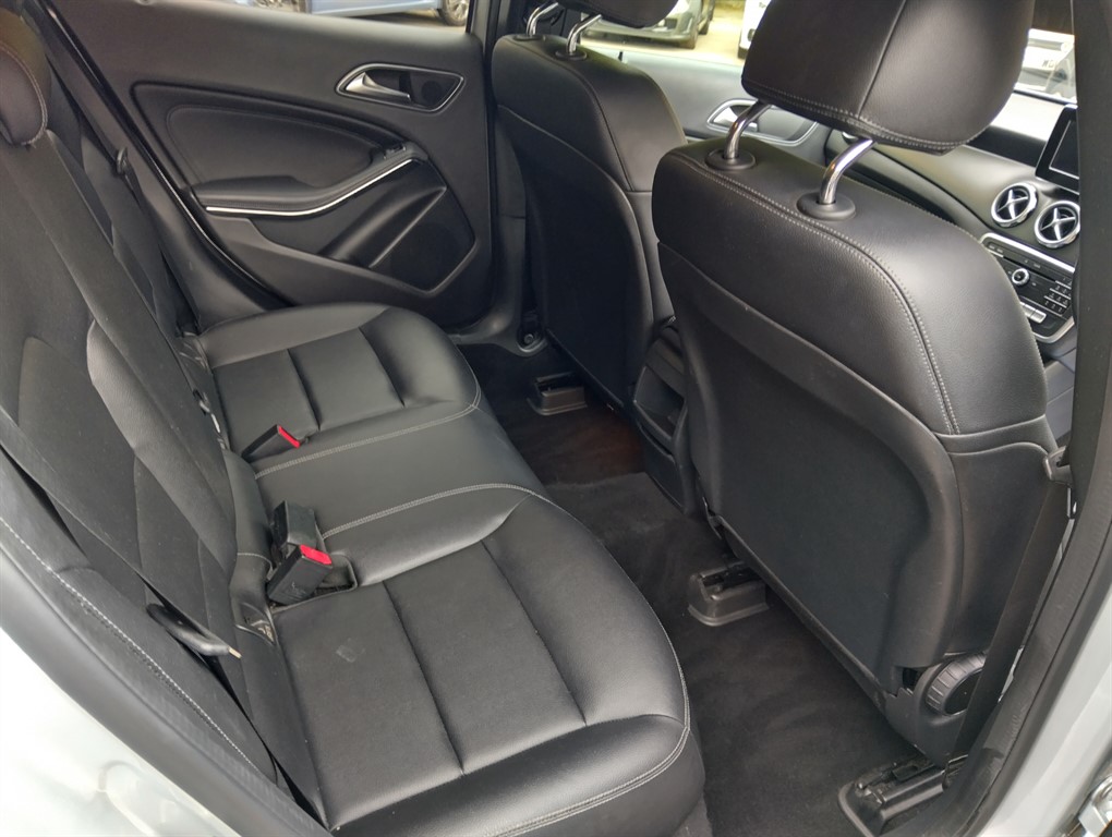 Used Mercedes-Benz GLA 2018 for sale - 77336126: Photo 17