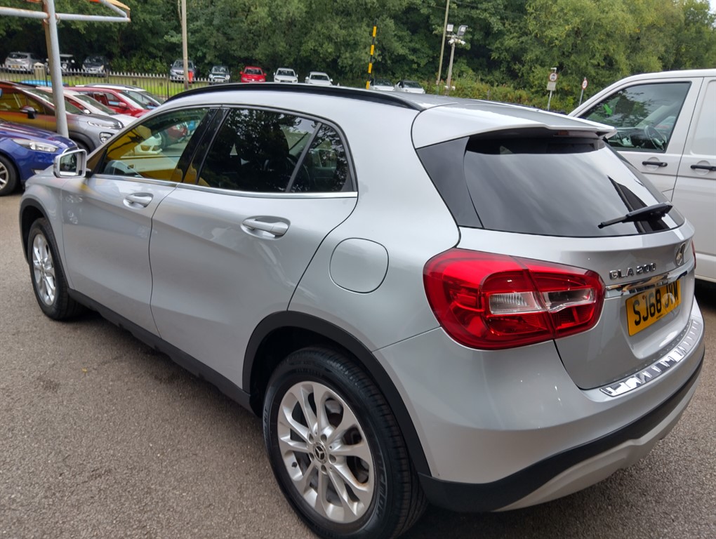 Used Mercedes-Benz GLA 2018 for sale - 77336126: Photo 5