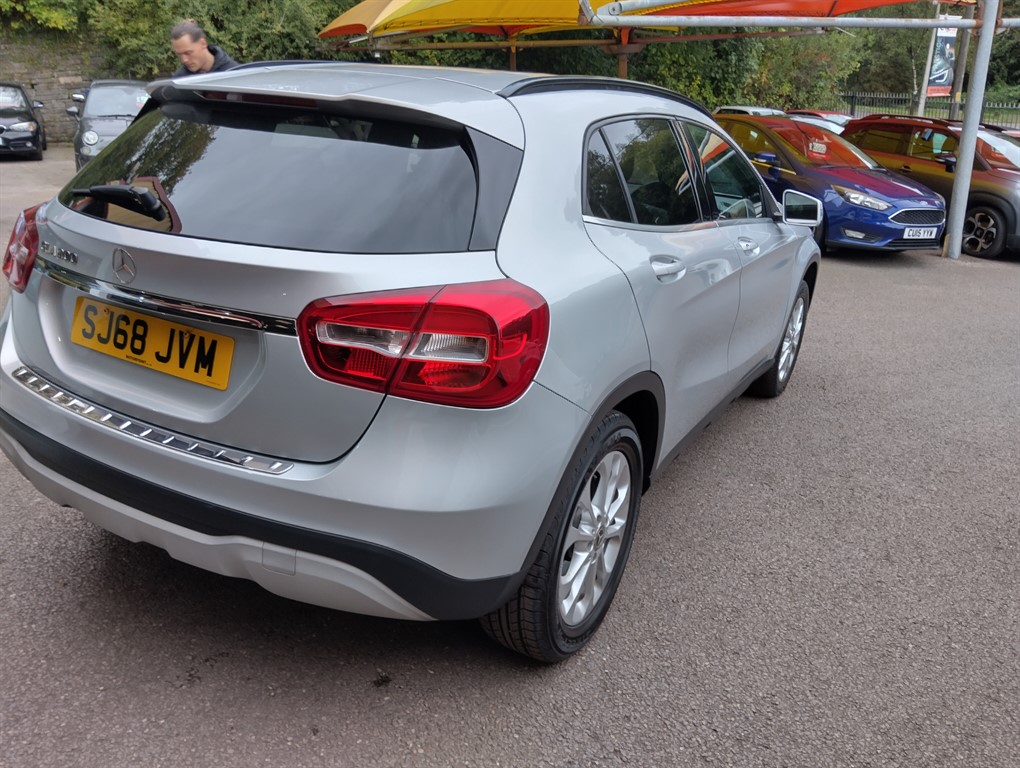 Used Mercedes-Benz GLA 2018 for sale - 77336126: Photo 7