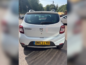 Used Dacia Sandero 2013 for sale - 75572050: Photo