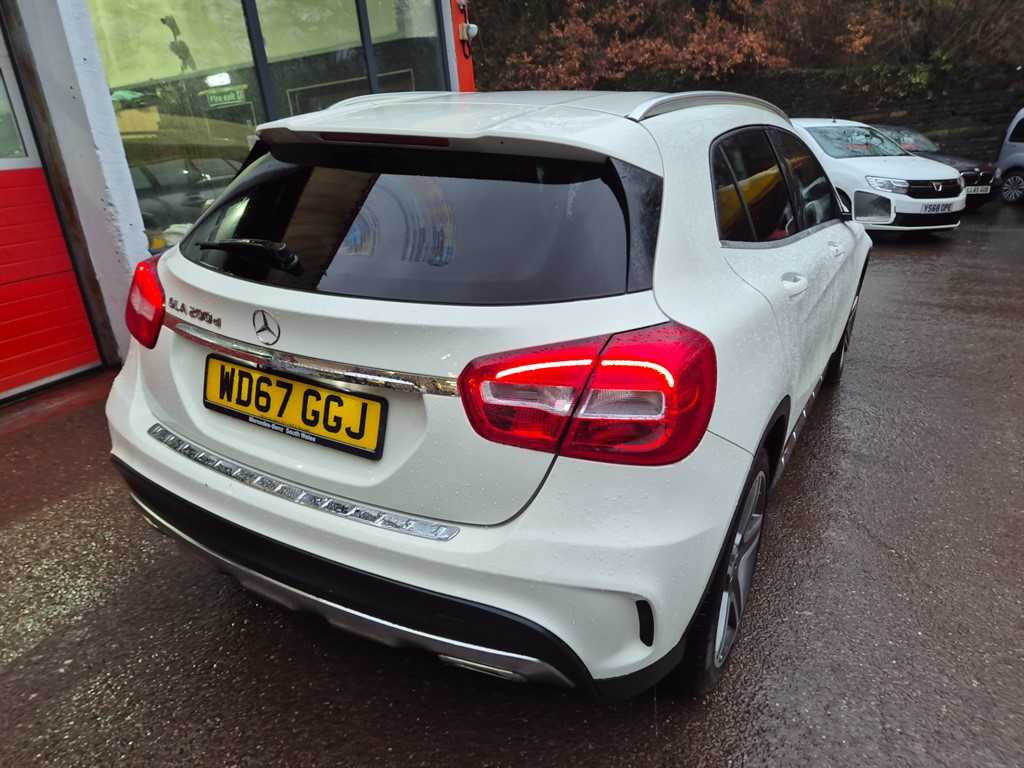 Used Mercedes-Benz 200 2018 for sale - 77293716: Photo 7