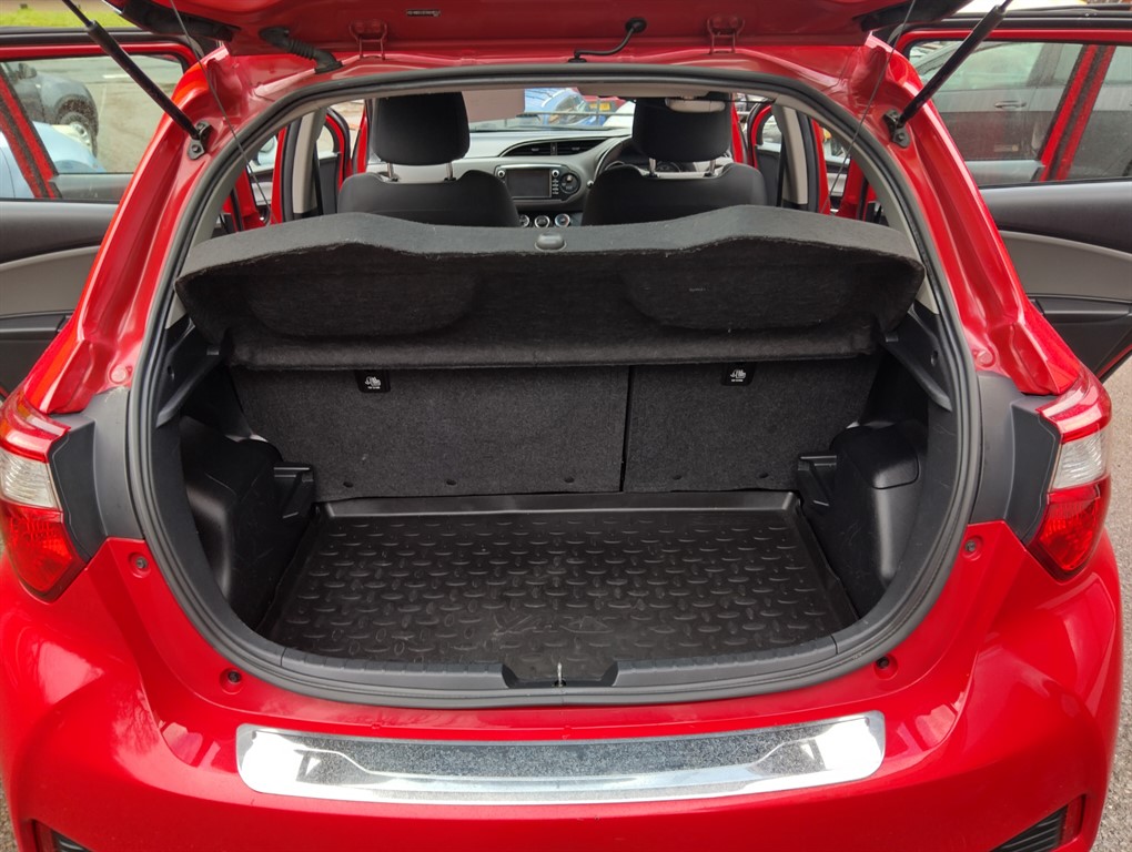 Used Toyota Yaris 2020 for sale - 77367307: Photo 14