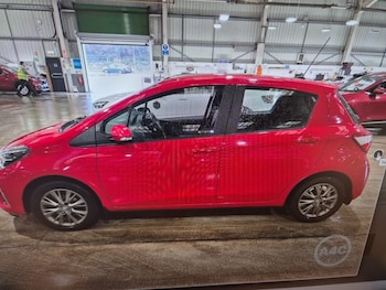 Used Toyota Yaris 2020 for sale - 77367307: Photo