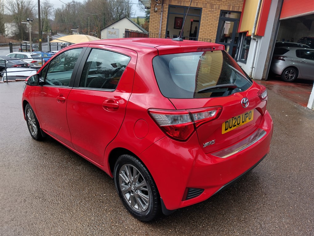 Used Toyota Yaris 2020 for sale - 77367307: Photo 4
