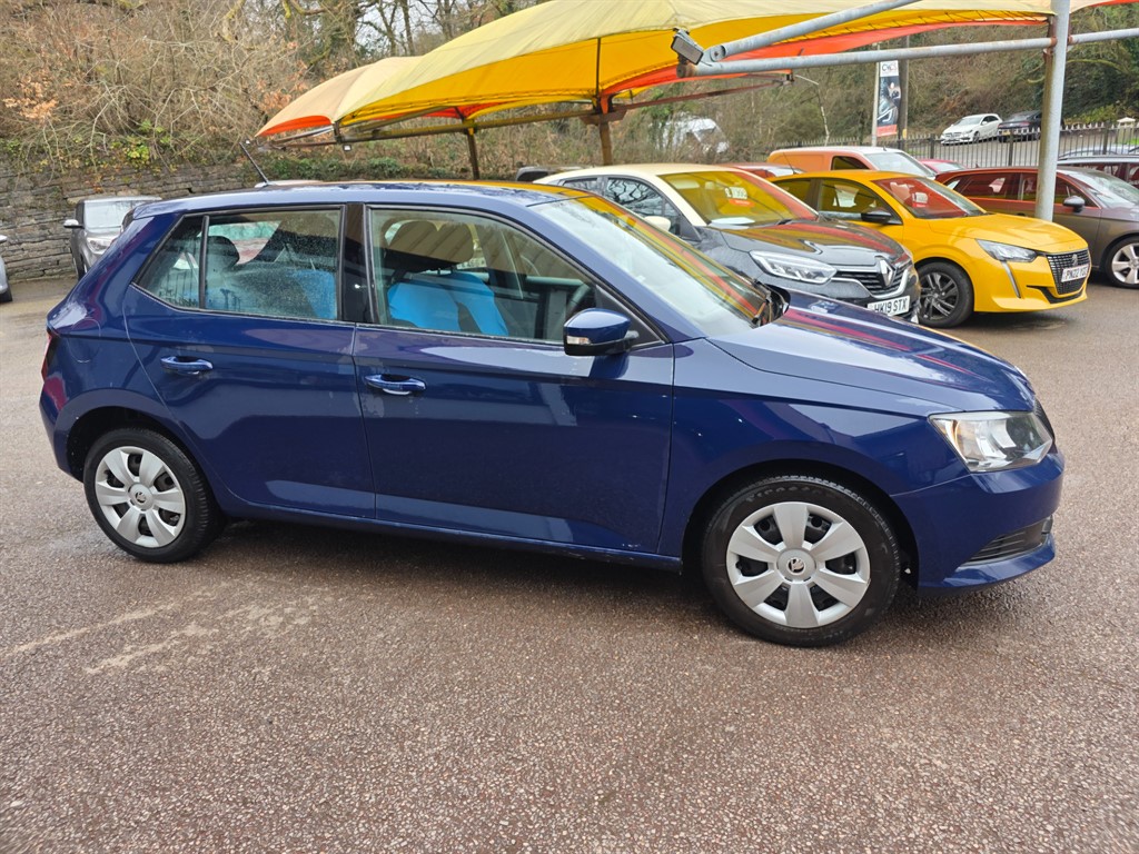 Used Skoda Fabia 2017 for sale - 77778819: Photo 3