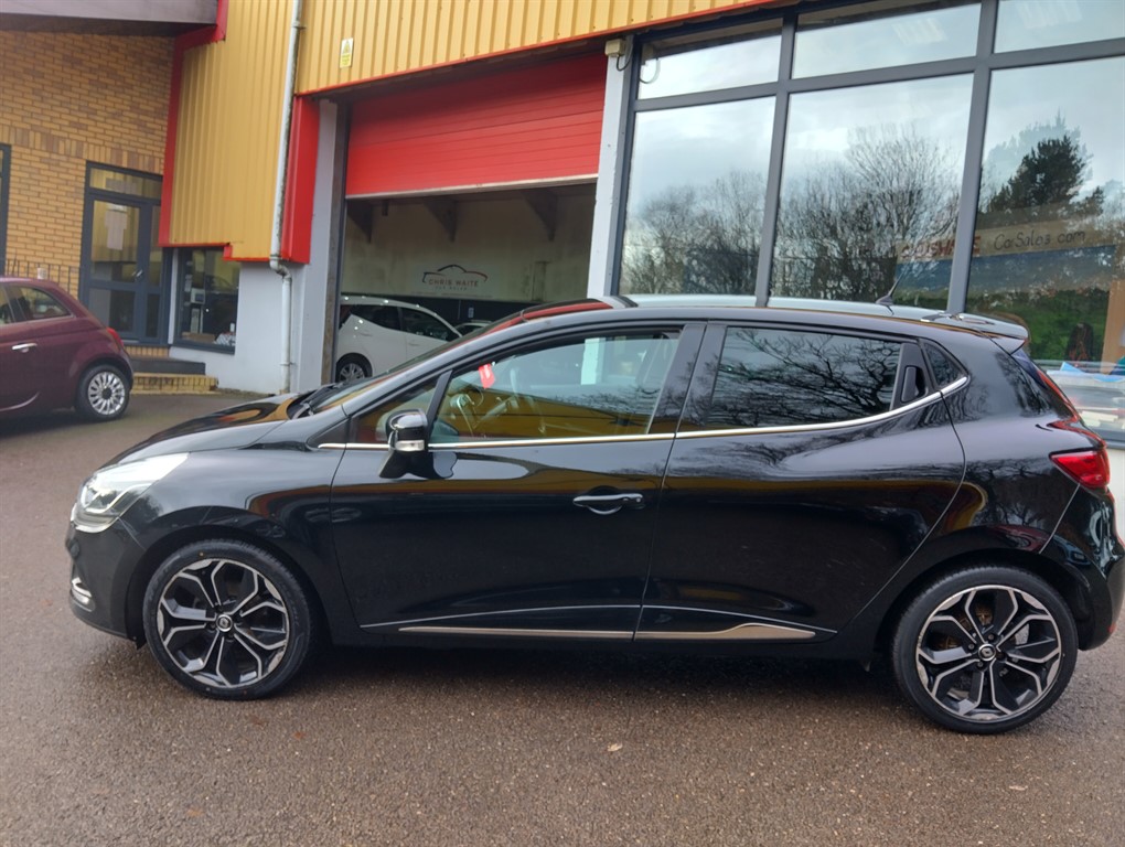 Used Renault Clio 2019 for sale - 77336139: Photo 2