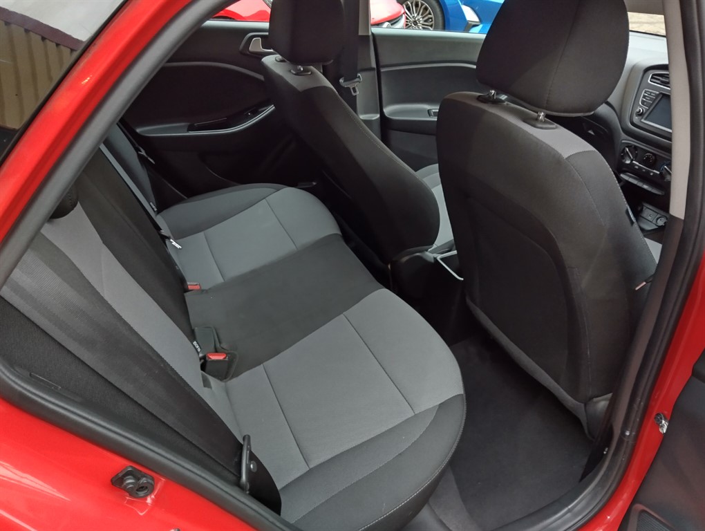 Used Hyundai i20 2019 for sale - 77367340: Photo 10