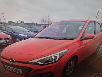 Used Hyundai i20 2019 for sale - 77367340: Photo