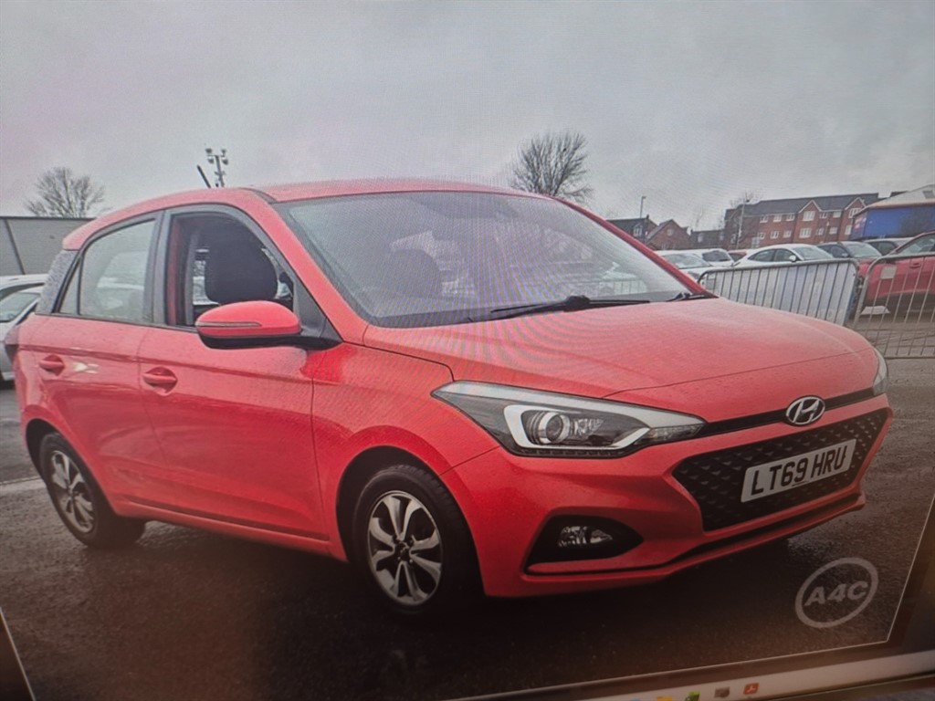 Used Hyundai i20 2019 for sale - 77367340: Photo 3
