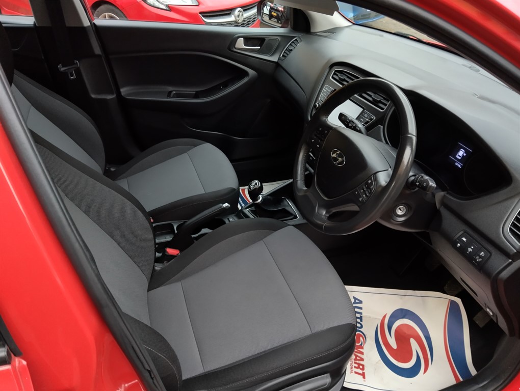 Used Hyundai i20 2019 for sale - 77367340: Photo 9