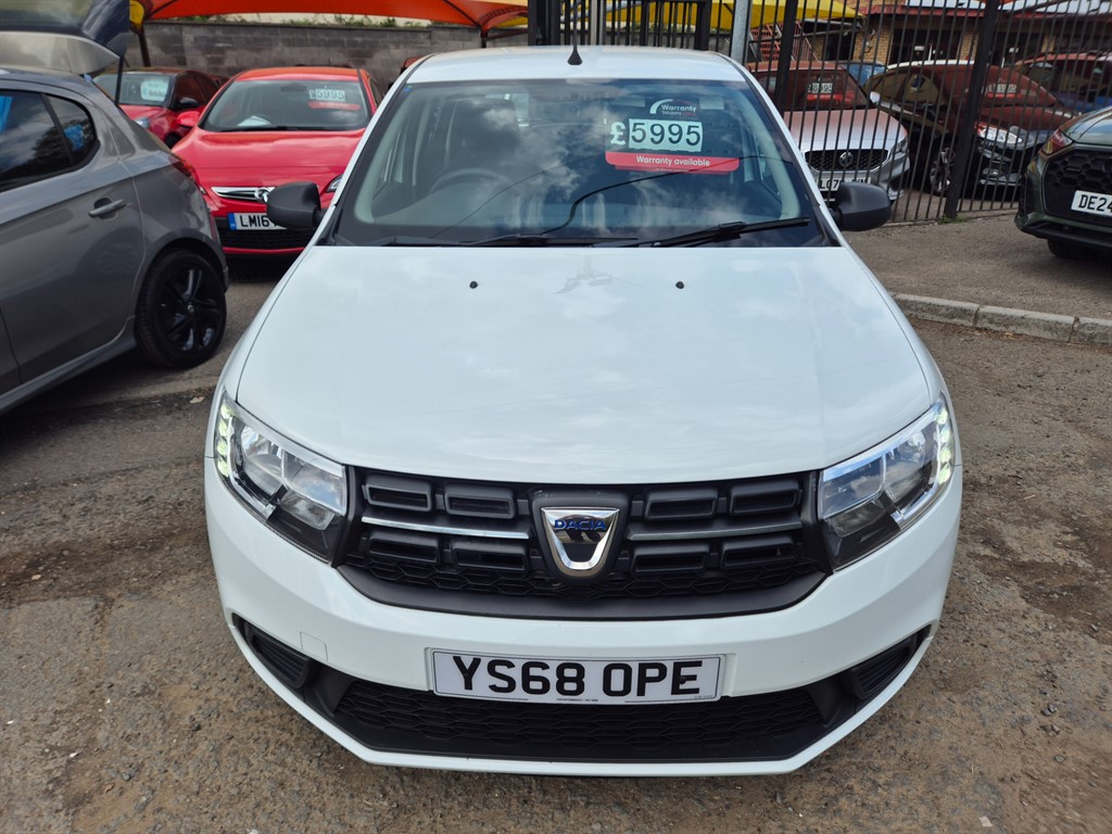 Used Dacia Sandero 2018 for sale - 77336172: Photo 2