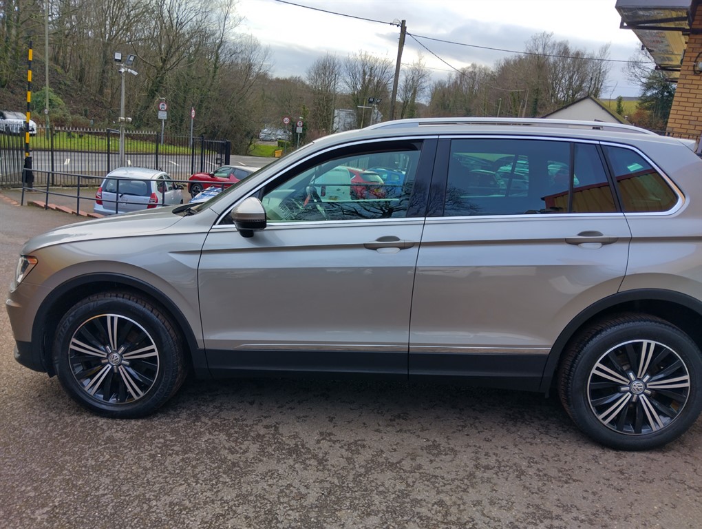 Used Volkswagen Tiguan 2016 for sale - 77354021: Photo 5