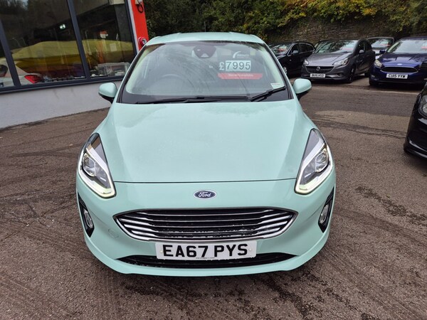 Used Ford Fiesta 2017 for sale - 76221925: Photo 2