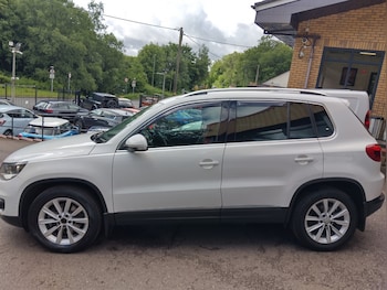 Used Volkswagen Tiguan 2011 for sale - 78754335: Photo