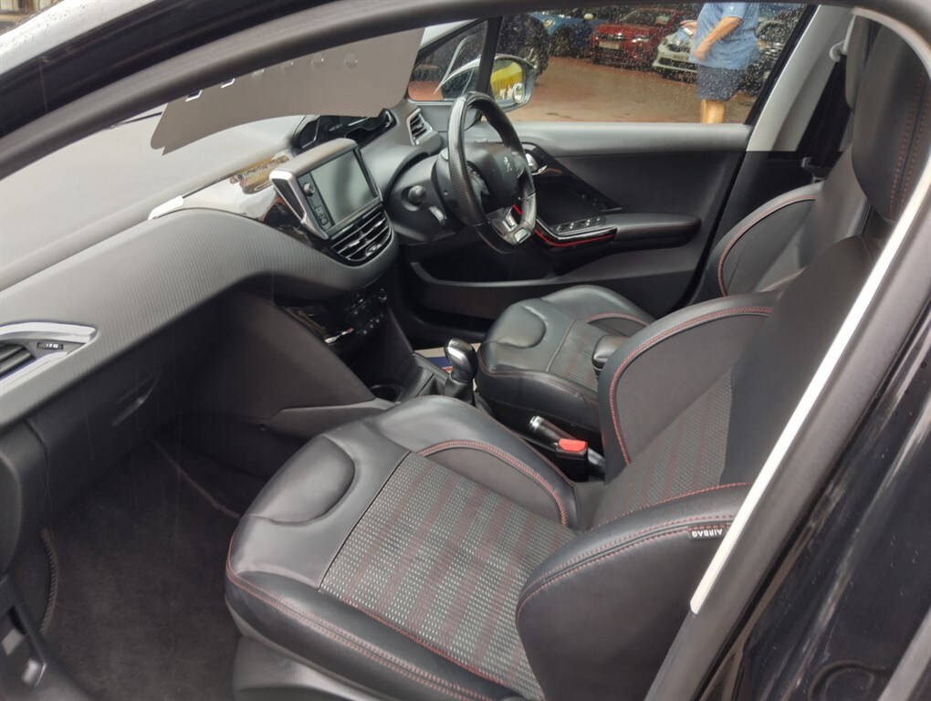Used Peugeot 208 2015 for sale - 77848327: Photo 11