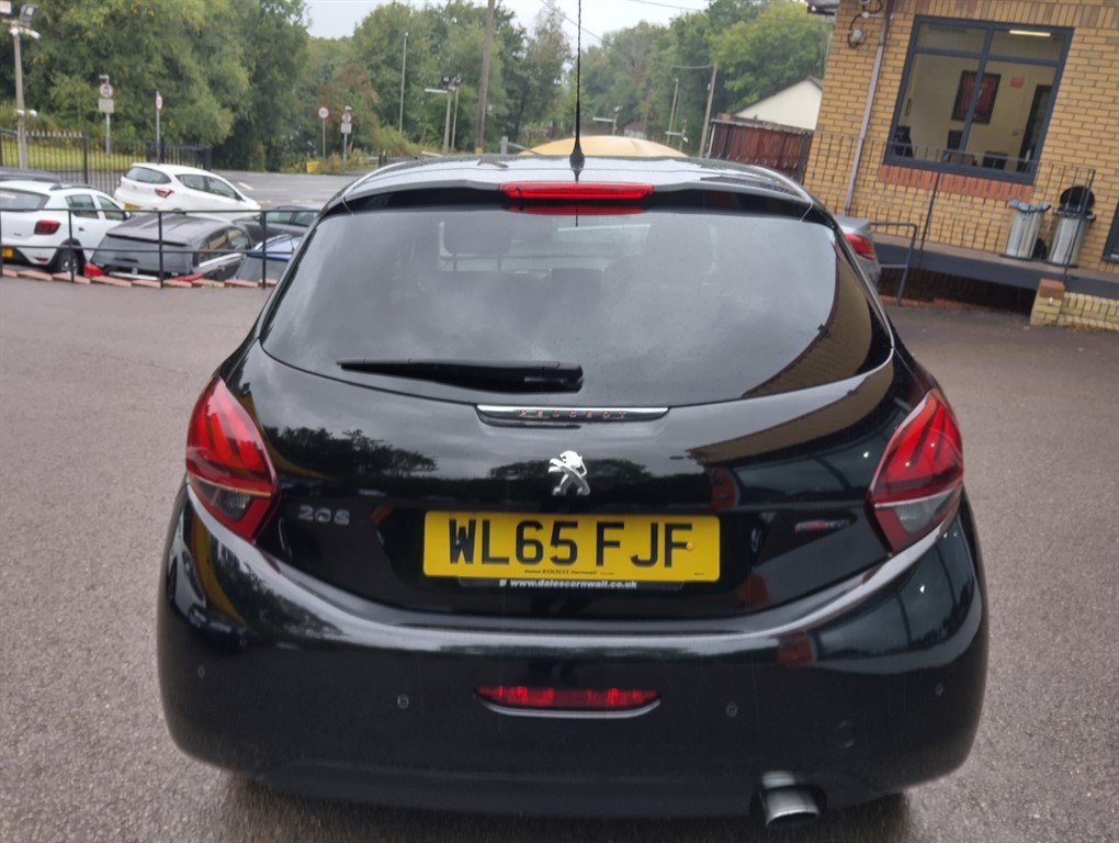 Used Peugeot 208 2015 for sale - 77848327: Photo 7