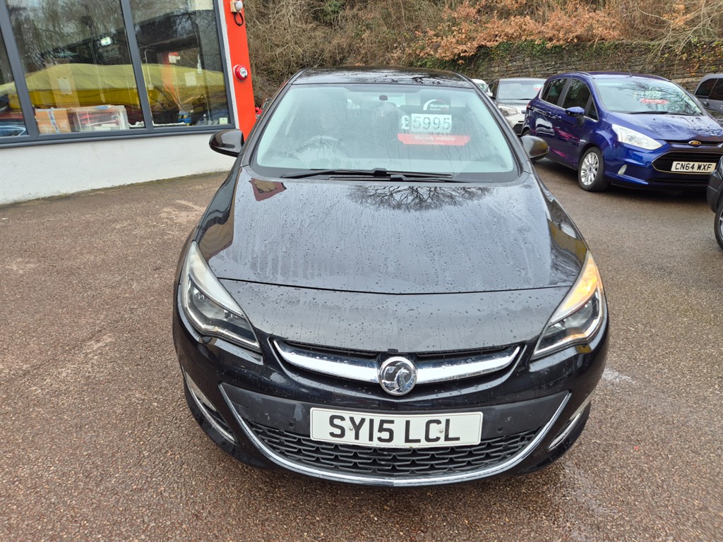 Used Vauxhall Astra 2015 for sale - 77607267: Photo 2