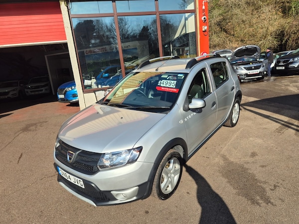 Used Dacia Sandero 2014 for sale - 73938113: Photo 1