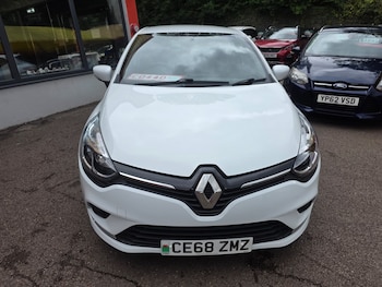 Used Renault Clio 2018 for sale - 79045139: Photo