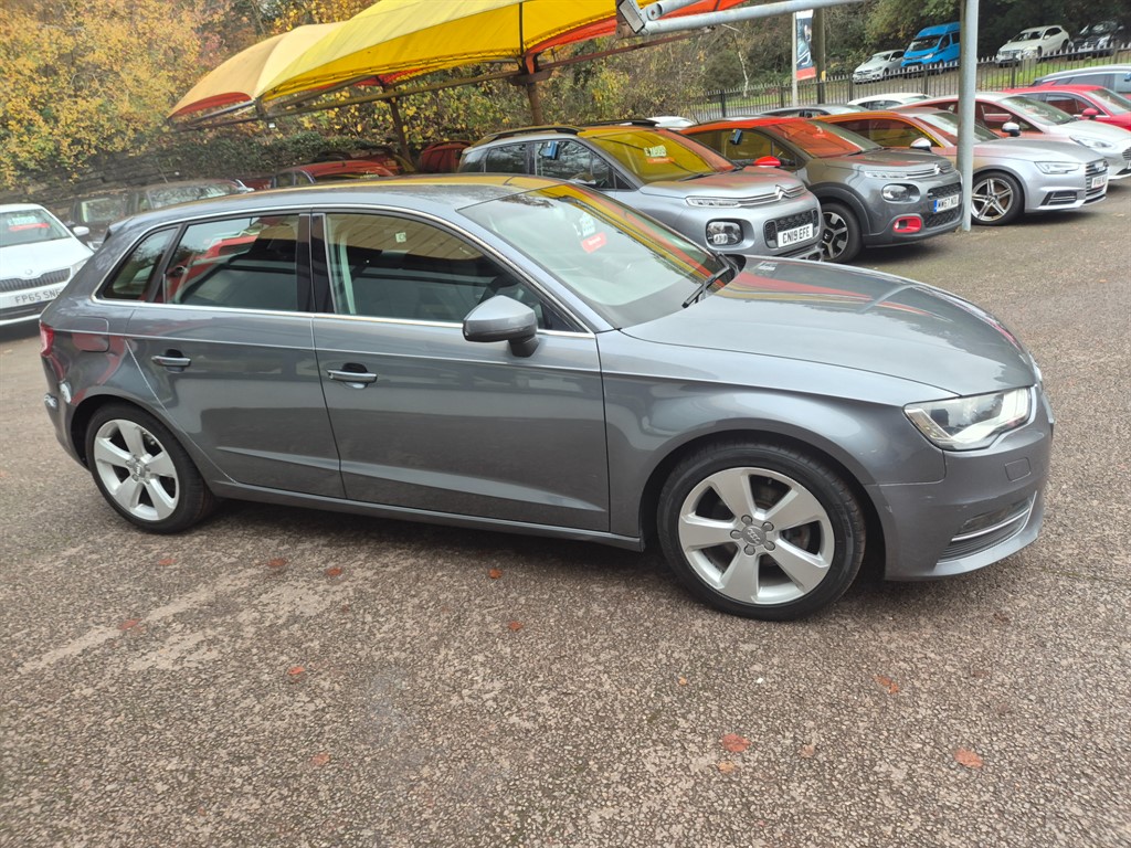 Used Audi A3 2014 for sale - 77336102: Photo 4