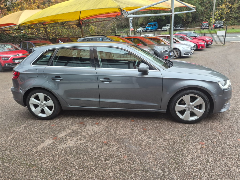 Used Audi A3 2014 for sale - 77336102: Photo 5