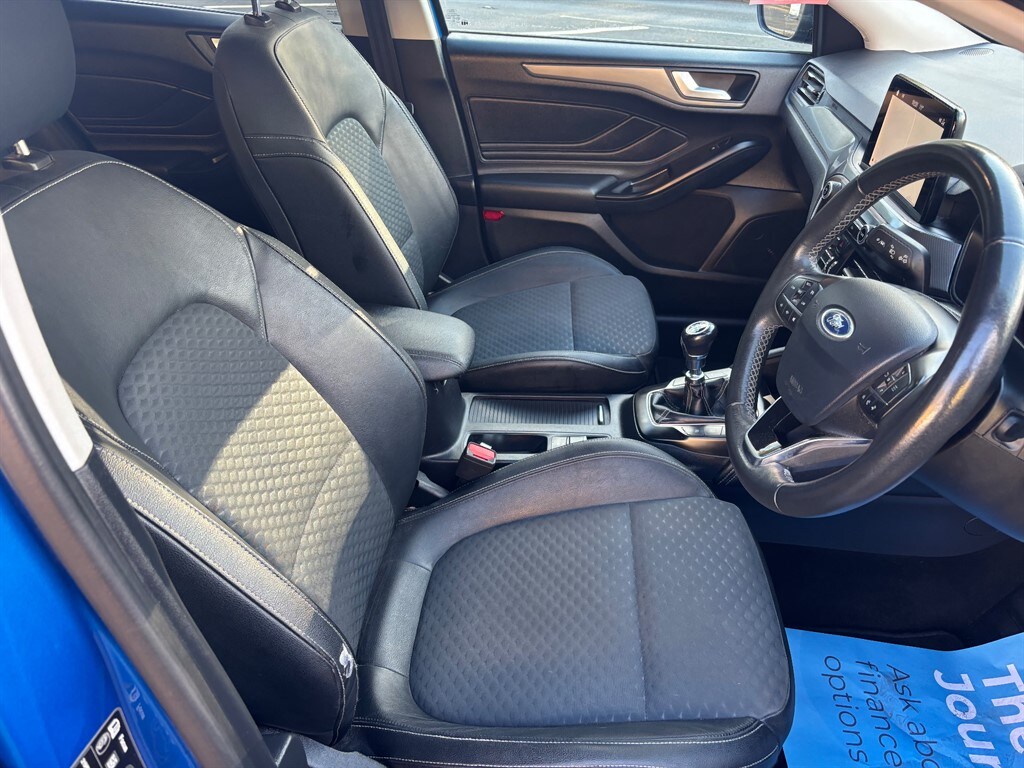 Used Ford Focus 2019 for sale - 76302527: Photo 16