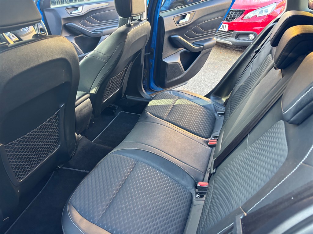 Used Ford Focus 2019 for sale - 76302527: Photo 19