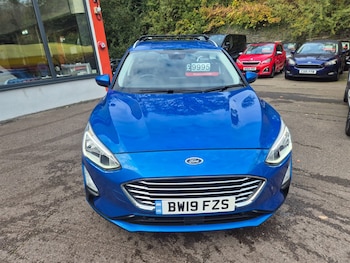 Used Ford Focus 2019 for sale - 76302527: Photo 2