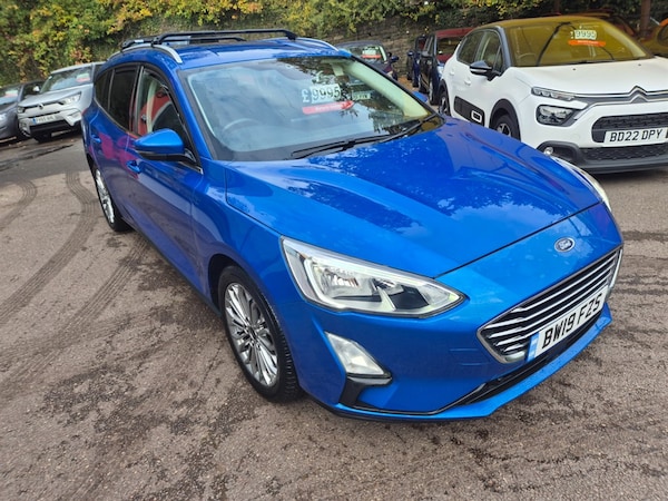 Used Ford Focus 2019 for sale - 76302527: Photo 3