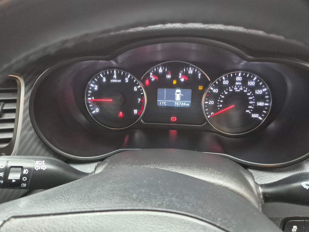 Used Kia Carens 2018 for sale - 77367300: Photo 16