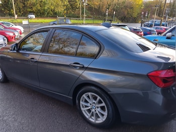 Used BMW 3 Series 2018 for sale - 76452449: Photo