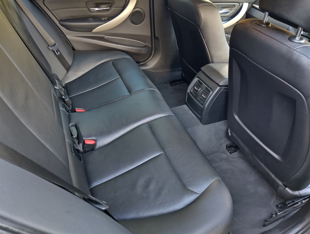 Used BMW 3 Series 2018 for sale - 76452449: Photo 7