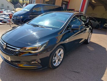 Used Vauxhall Astra 2017 for sale - 75571109: Photo