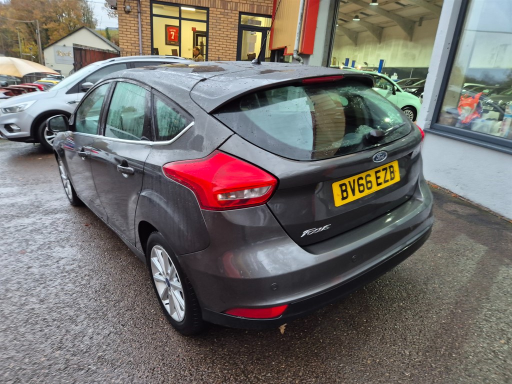 Used Ford Focus 2016 for sale - 76452420: Photo 7