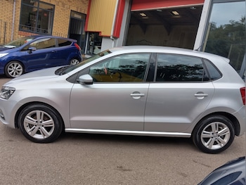 Used Volkswagen Polo 2017 for sale - 79031906: Photo