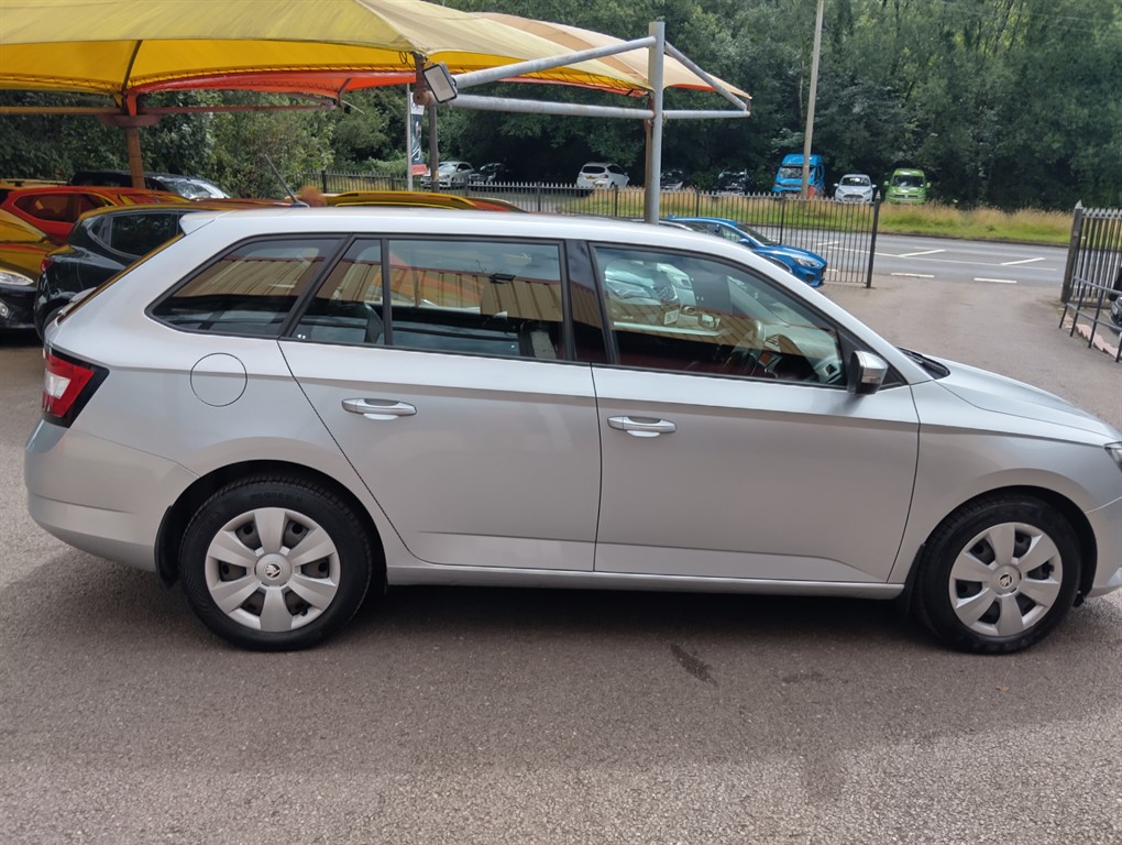 Used Skoda Fabia 2022 for sale - 77336186: Photo 8