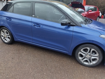 Used Hyundai i20 2019 for sale - 77170793: Photo