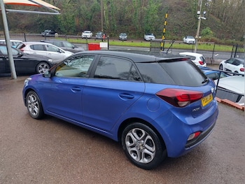 Used Hyundai i20 2019 for sale - 77170793: Photo