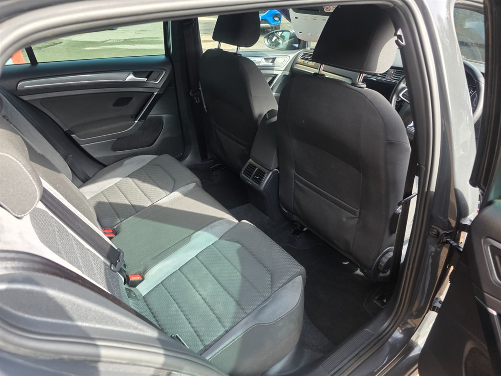 Used Volkswagen Golf 2018 for sale - 77367354: Photo 24