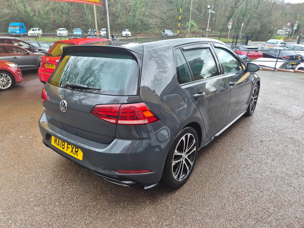 Used Volkswagen Golf 2018 for sale - 77367354: Photo 6