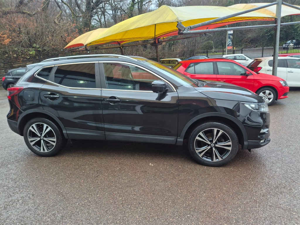 Used Nissan Qashqai 2018 for sale - 77293777: Photo 5