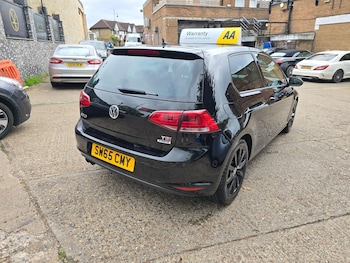 Used Volkswagen Golf 2015 for sale - 78649972: Photo