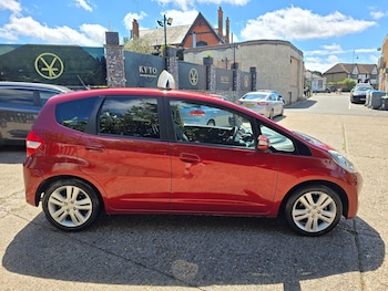 Used Honda Jazz 2015 for sale - 78934587: Photo