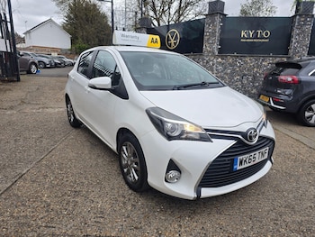 Used Toyota Yaris 2015 for sale - 78763028: Photo