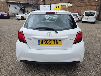 Used Toyota Yaris 2015 for sale - 78763028: Photo