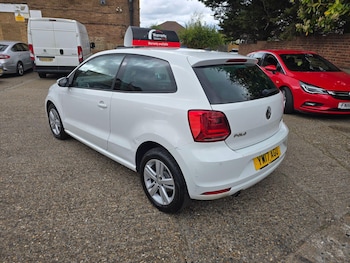 Used Volkswagen Polo 2017 for sale - 78649974: Photo