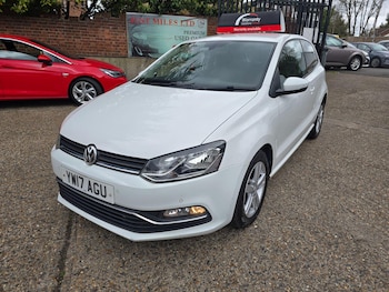 Used Volkswagen Polo 2017 for sale - 78649974: Photo
