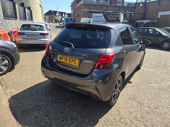 Used Toyota Yaris 2016 for sale - 78695472: Photo
