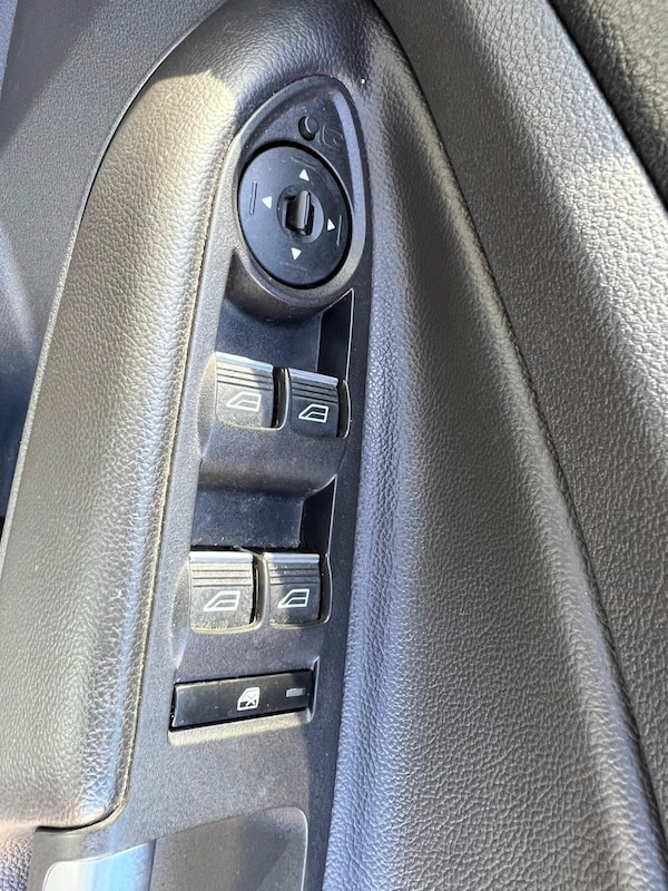 Used Ford Kuga 2016 for sale - 76174258: Photo 24