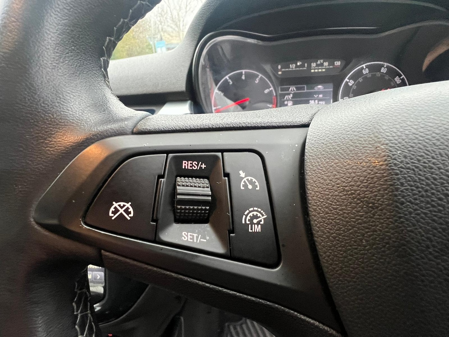 Used Vauxhall Corsa 2015 for sale - 76725972: Photo 38